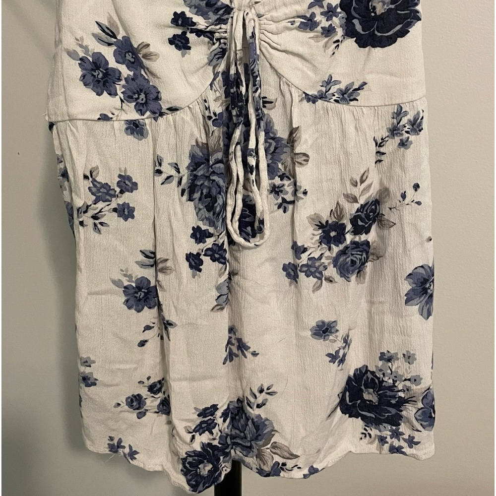 Blue floral tank top